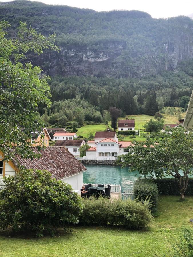 Stryn - House By The River Eksteriør bilde