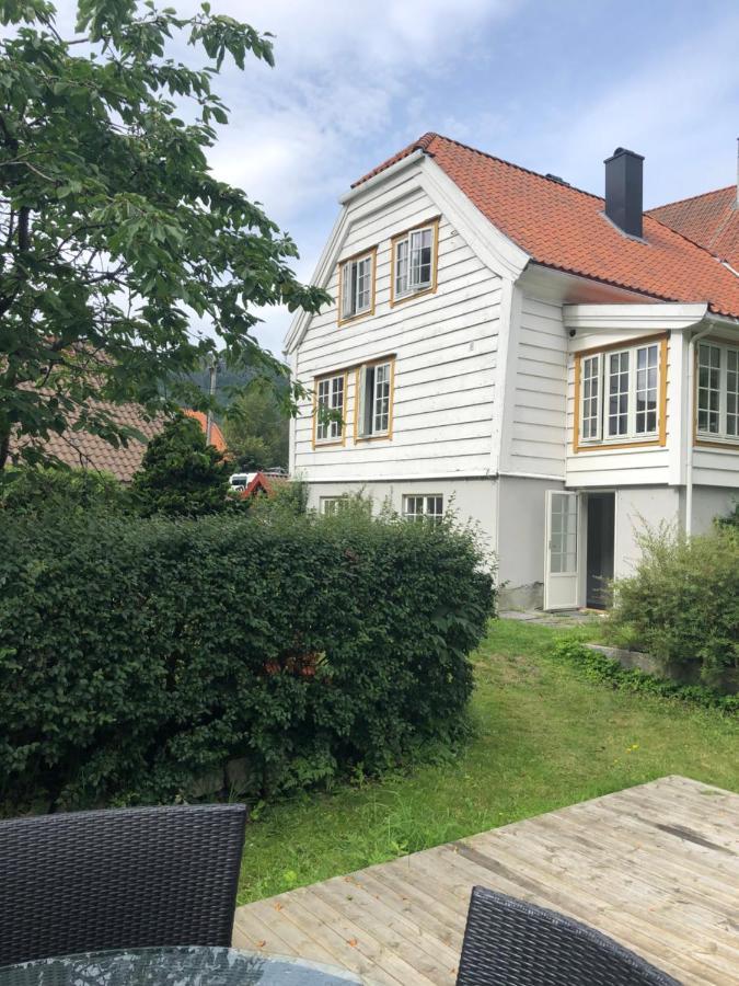 Stryn - House By The River Eksteriør bilde